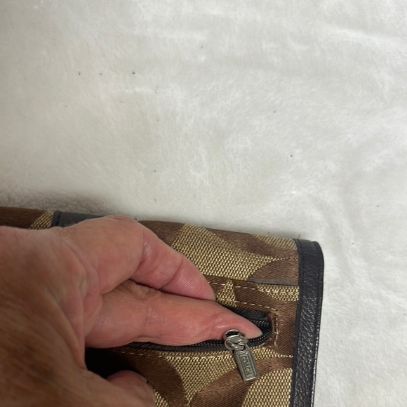 Coach Brown and Black Signature Wallet - Picture 2 of 11